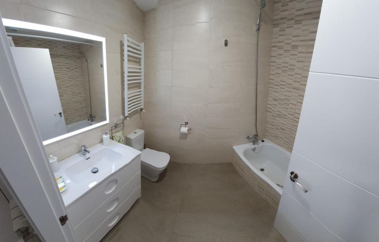 Apartamento 3 Habitaciones Miramar, Луанко Екстериор снимка